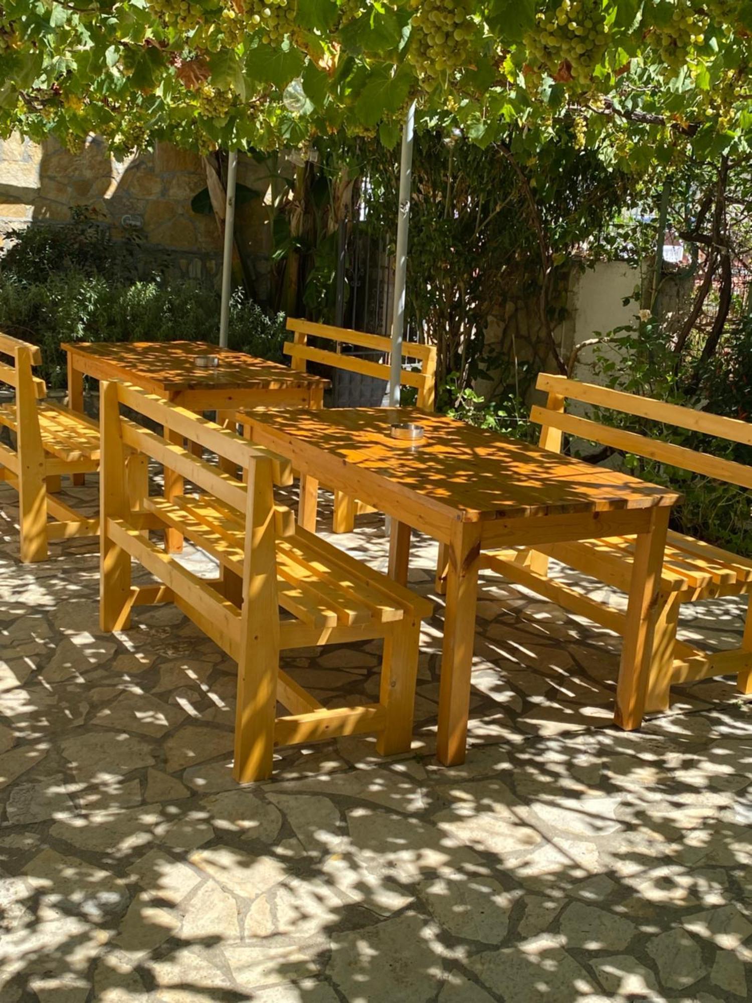 Vila Rapo Himare Luaran gambar