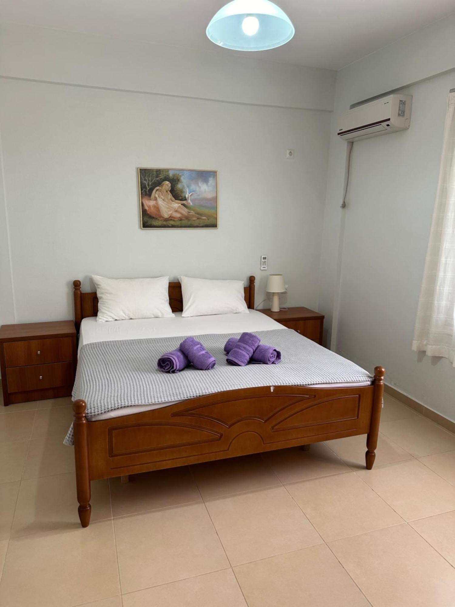 Vila Rapo Himare Luaran gambar
