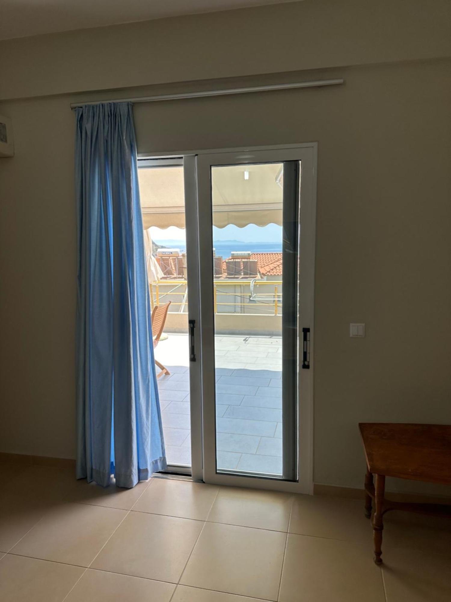 Vila Rapo Himare Luaran gambar